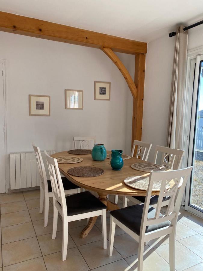 Maison Vendéenne à 10 min de la mer Avrillé Esterno foto