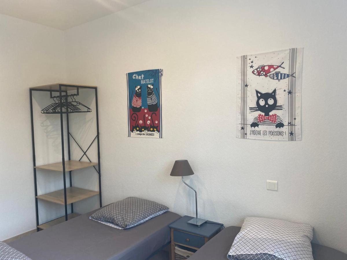 Maison Vendéenne à 10 min de la mer Avrillé Esterno foto